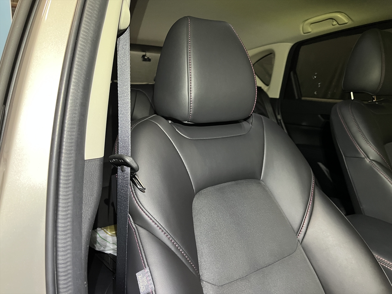 車内クリーニング (お漏らし 運転席シート)