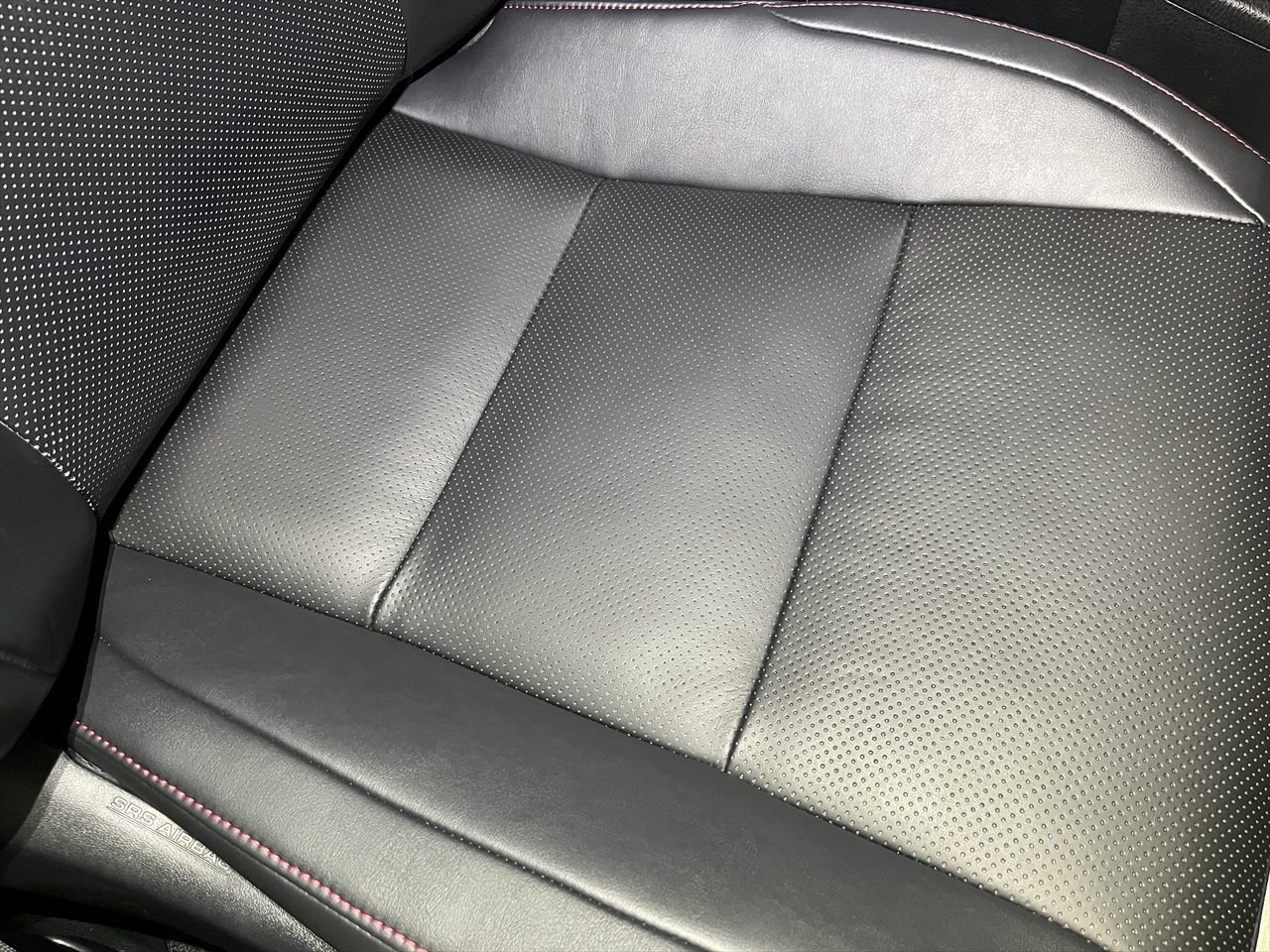 内装リペア・修理(シート張替え)