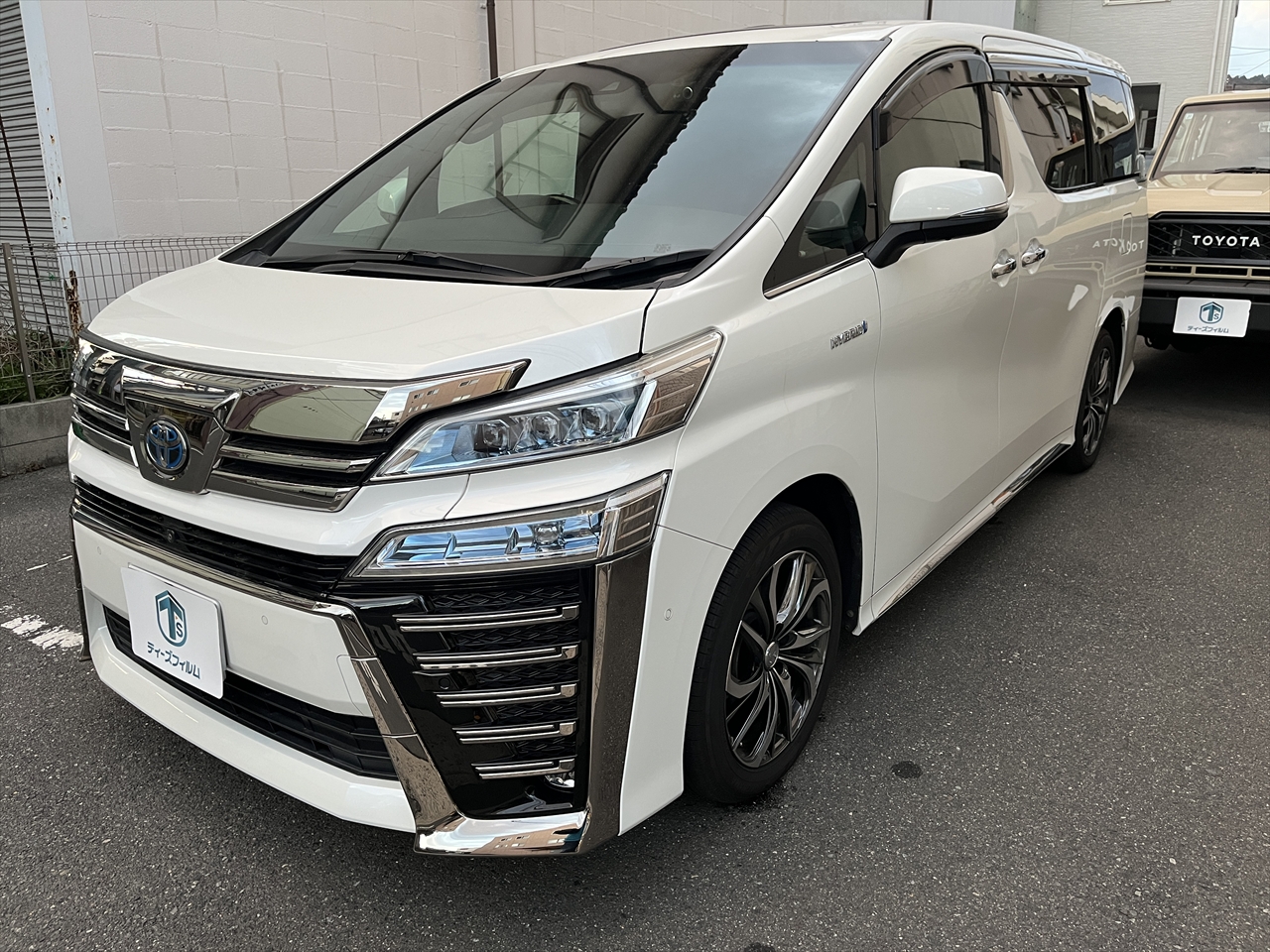 カスタムエアロパーツ塗装取付・マフラー交換