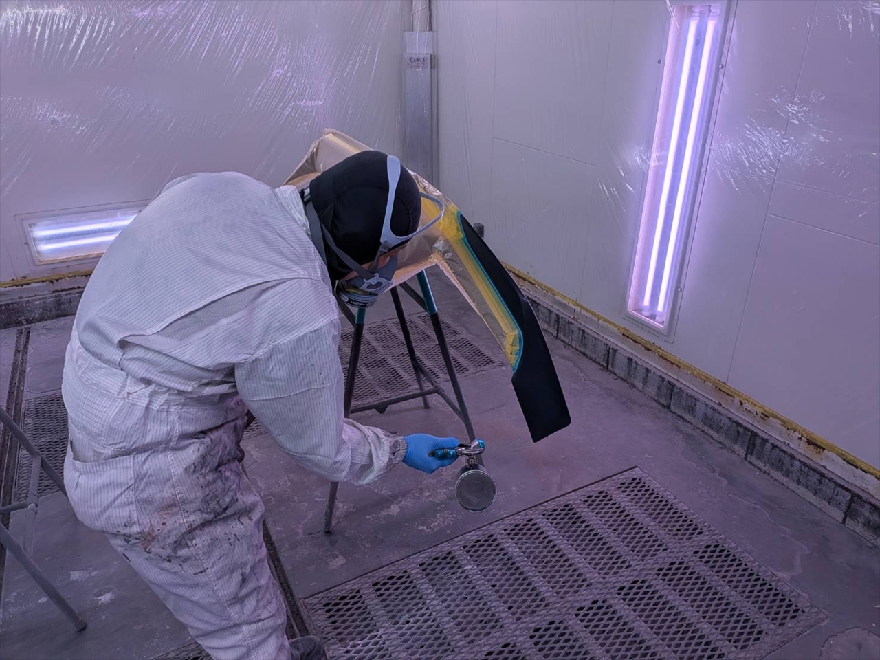 カスタムエアロパーツ塗装取付・マフラー交換