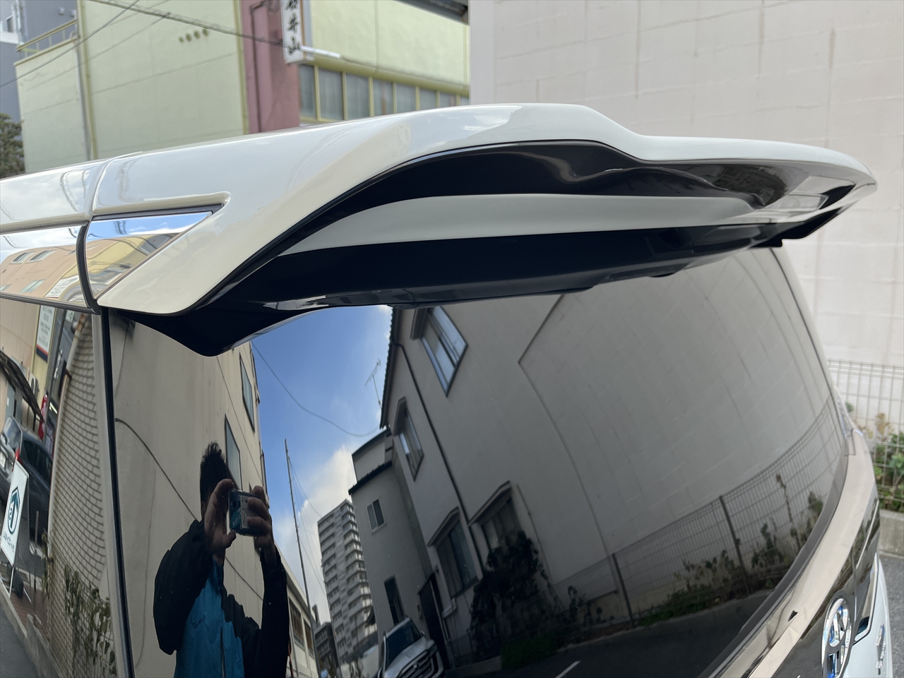 カスタムエアロパーツ塗装取付・マフラー交換