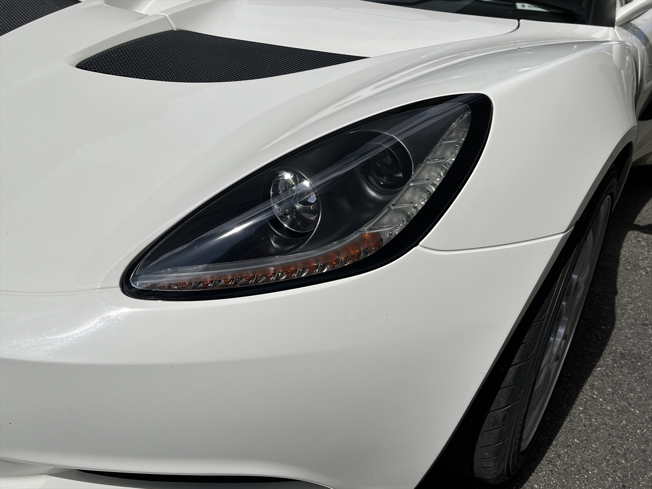 ヘッドライト磨き(研磨)・プロテクションフィルム