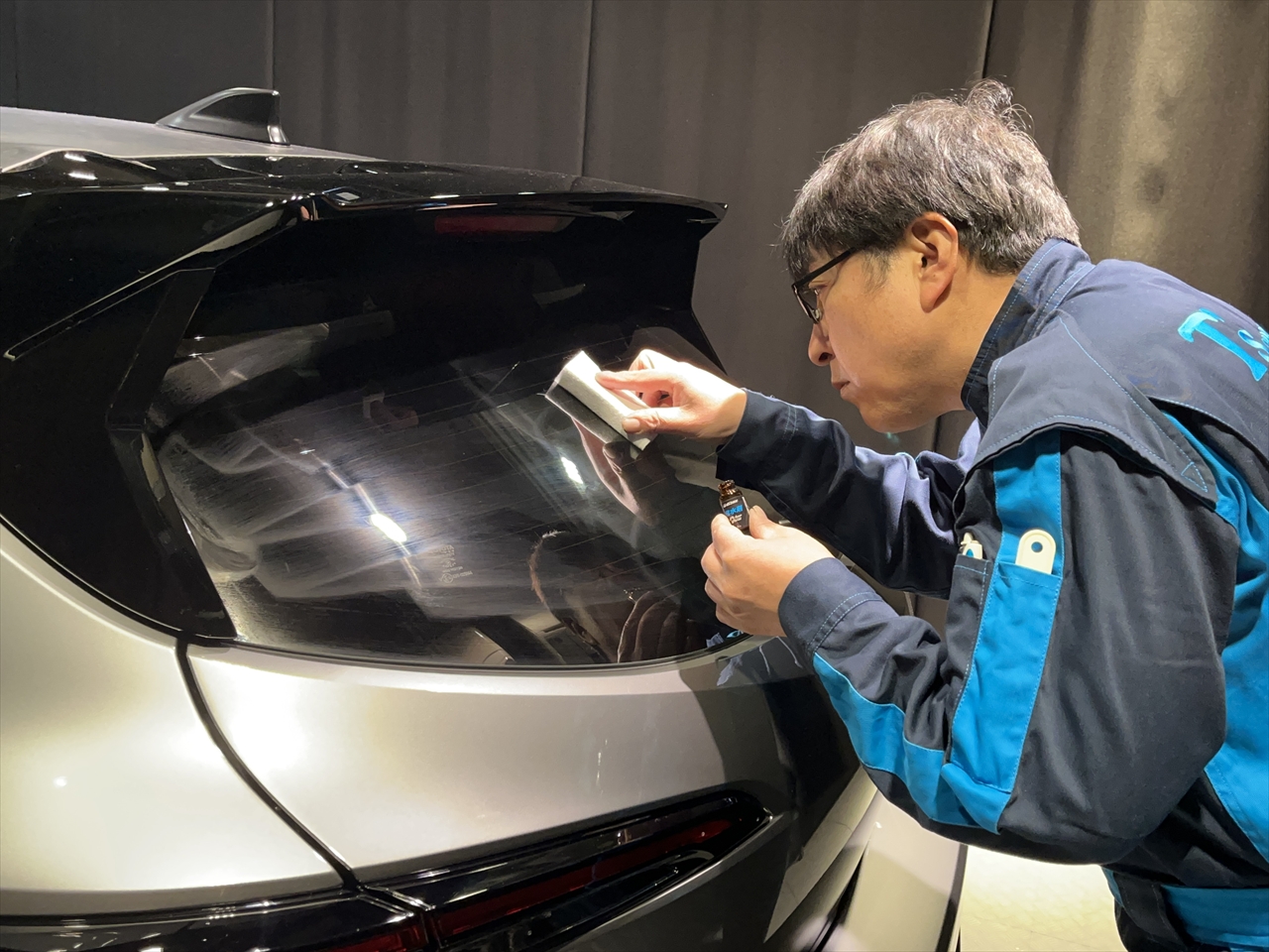 ガラス撥水コーティング