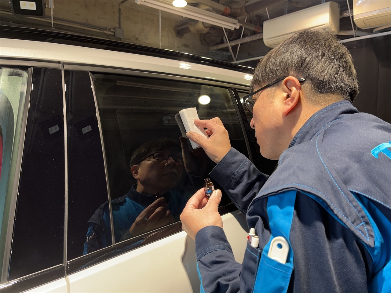 ガラス撥水コーティング