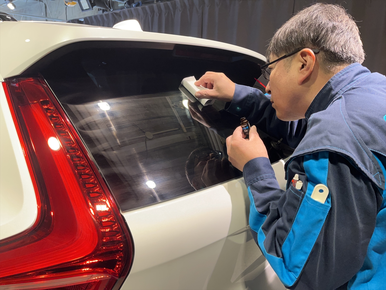 ガラス撥水コーティング