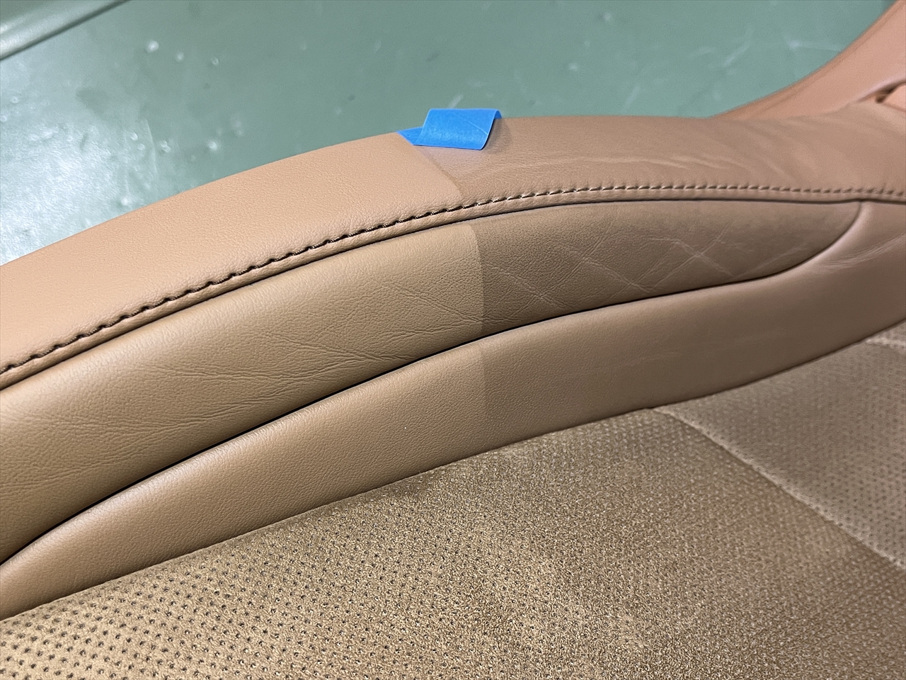 車内クリーニング (タバコ臭)