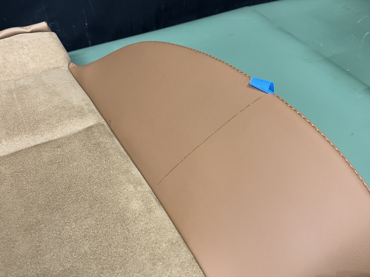 車内クリーニング (タバコ臭)