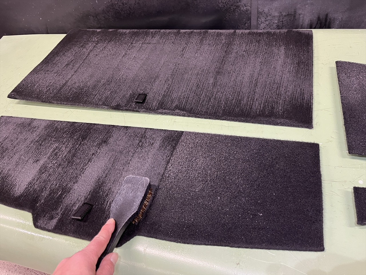 車内クリーニング (タバコ臭)