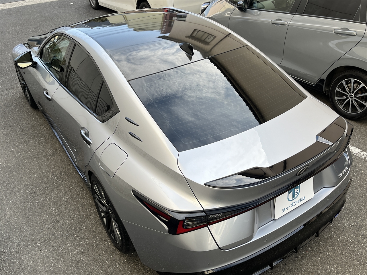 カーラッピングフィルム