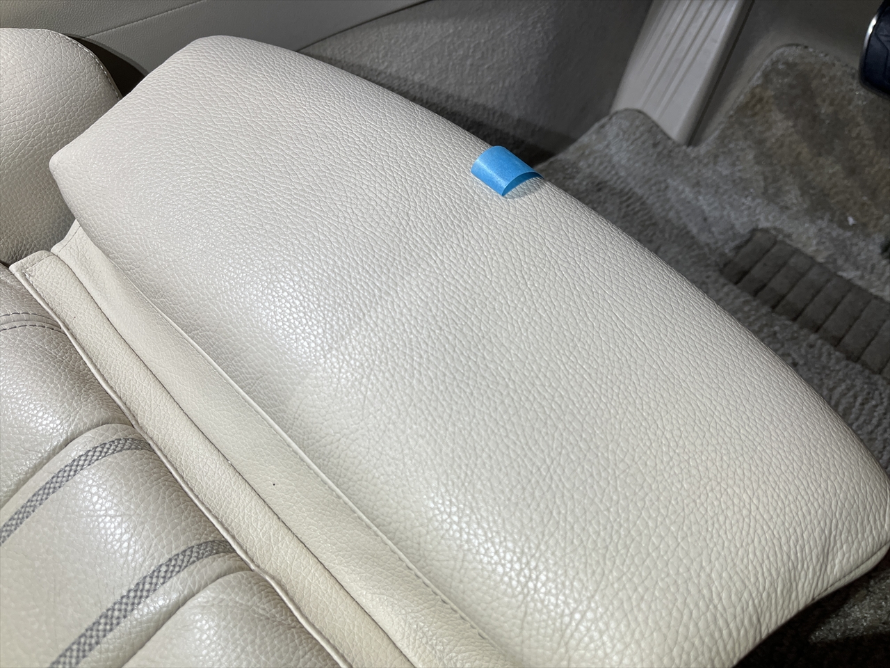 内装リペア・修理(レザーシート補修)