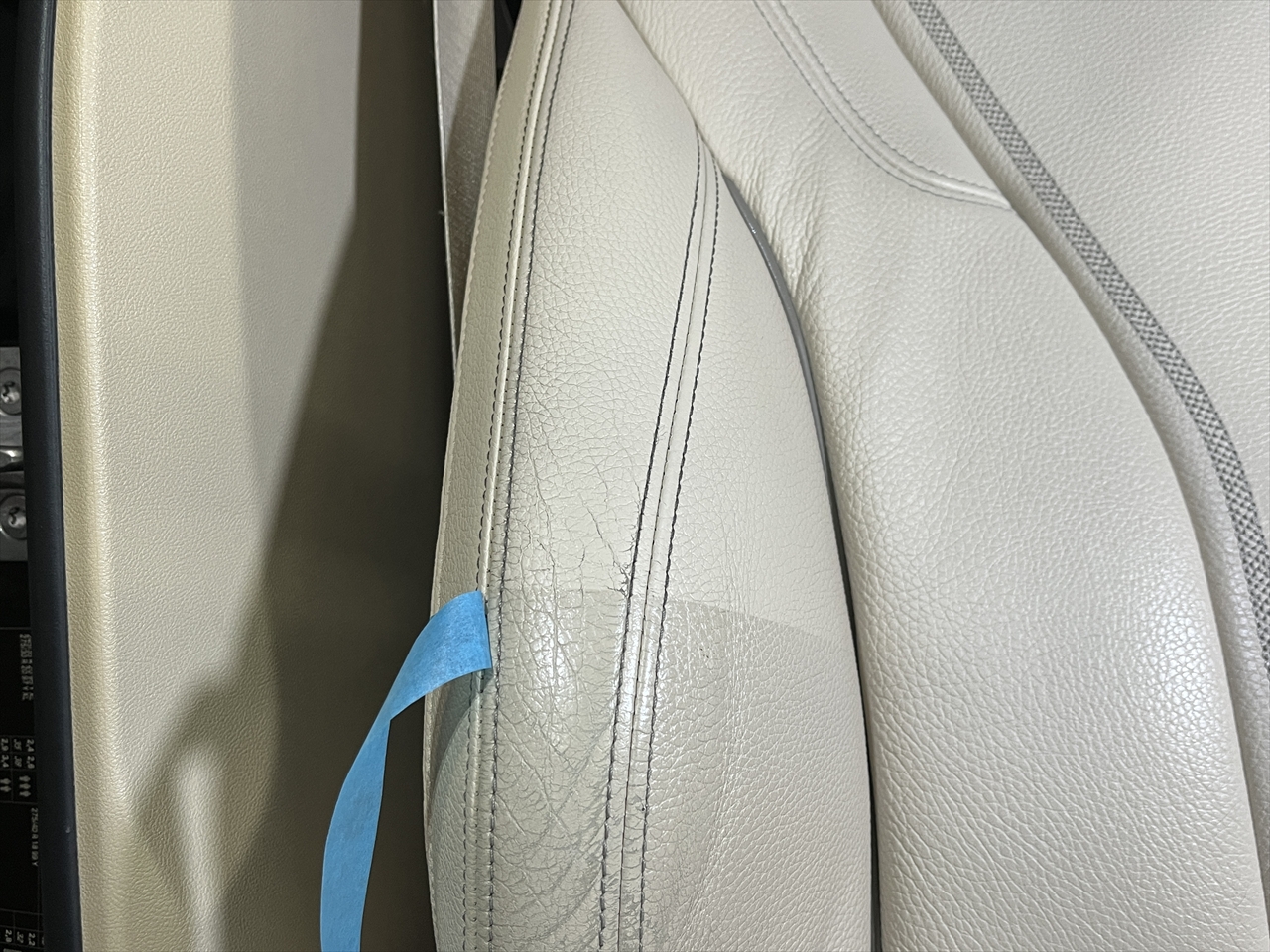 内装リペア・修理(レザーシート補修)