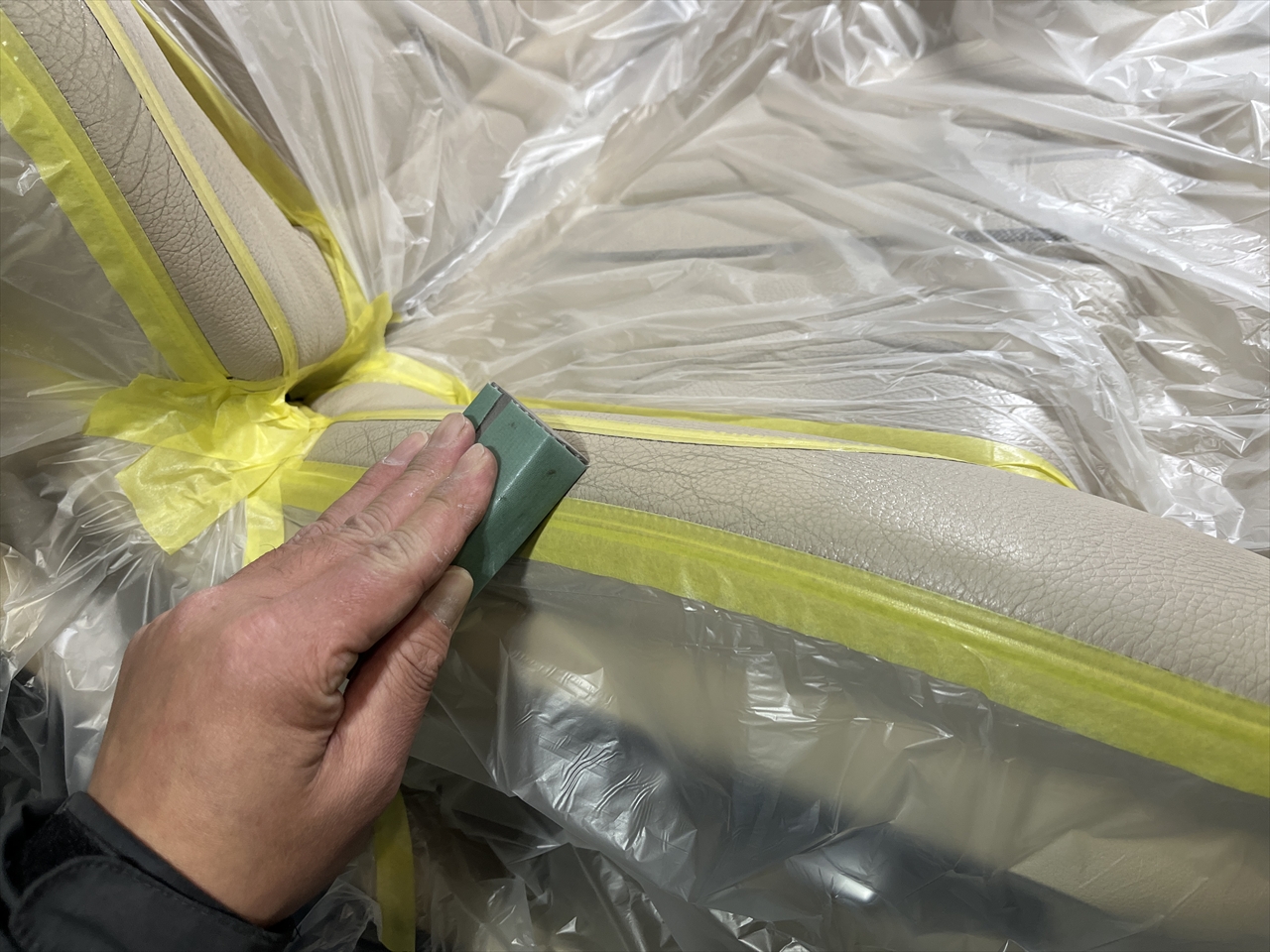 内装リペア・修理(レザーシート補修)