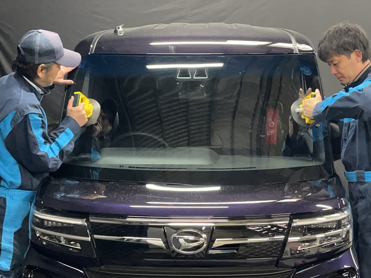 フロントガラス交換・修理