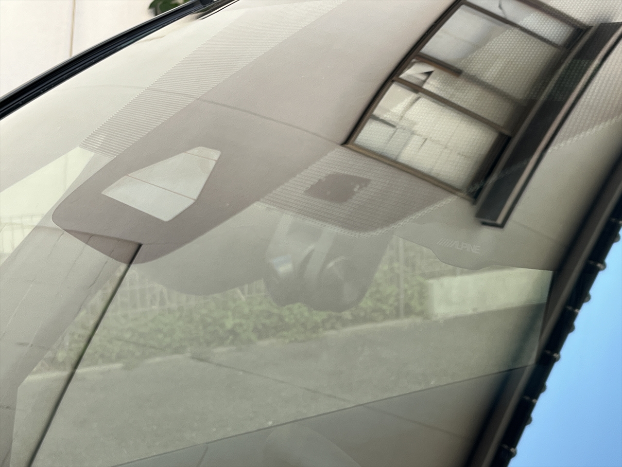 用品取付(デジタルインナーミラー)