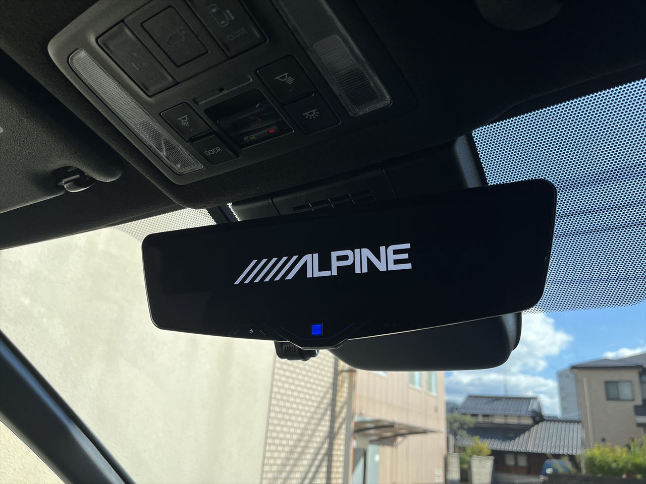 用品取付(デジタルインナーミラー)