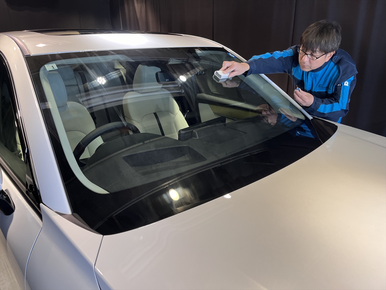 ガラス撥水コーティング