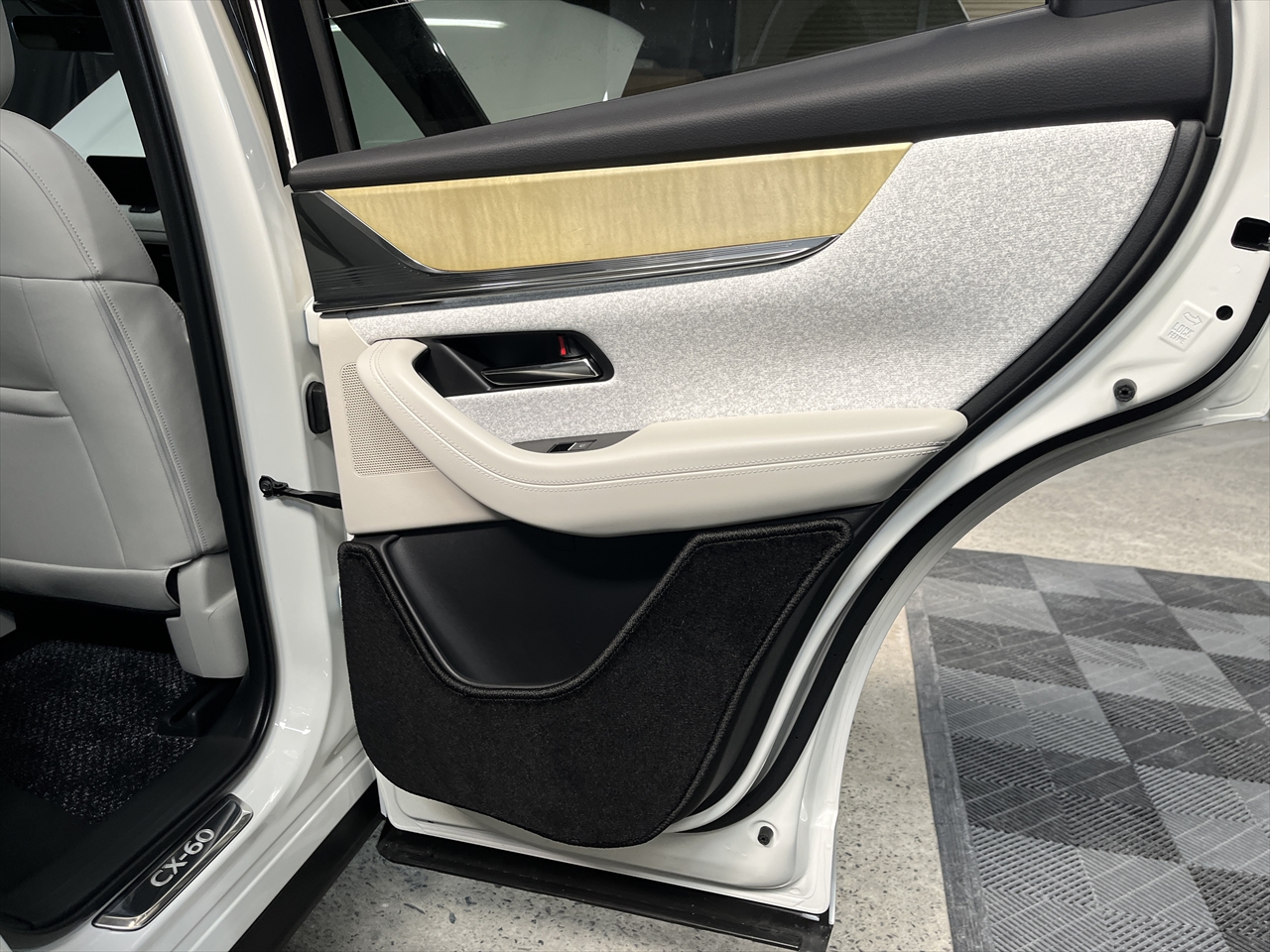 レザーコーティング