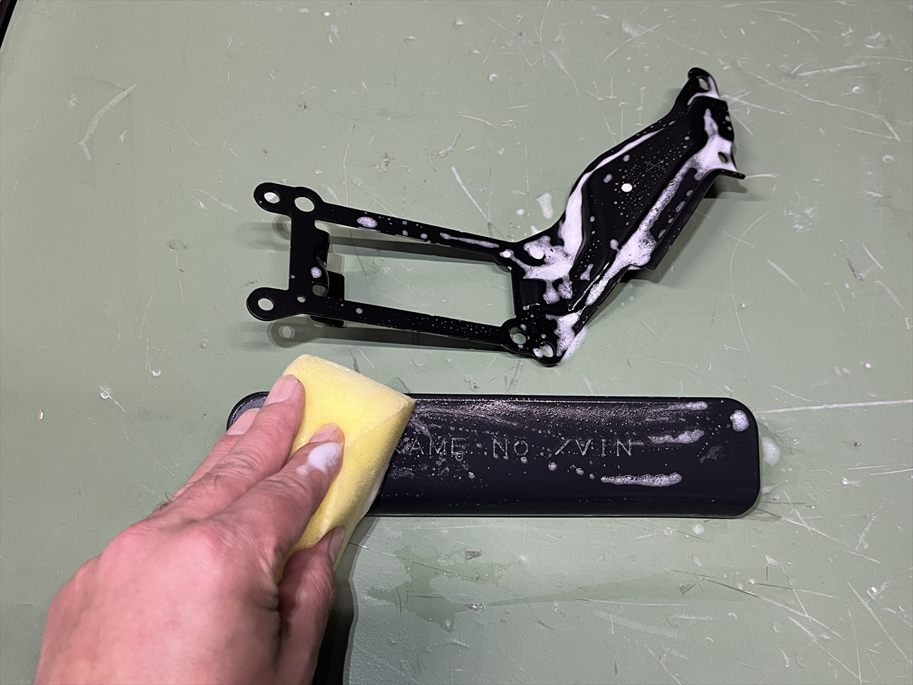 車内クリーニング (嘔吐)