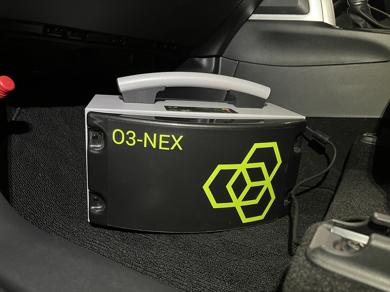 車内クリーニング (嘔吐)