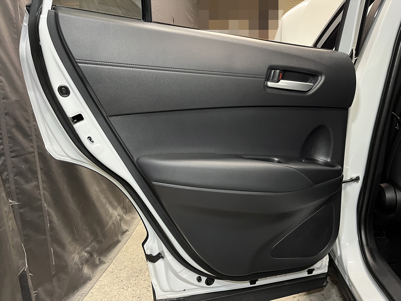 車内クリーニング (嘔吐)