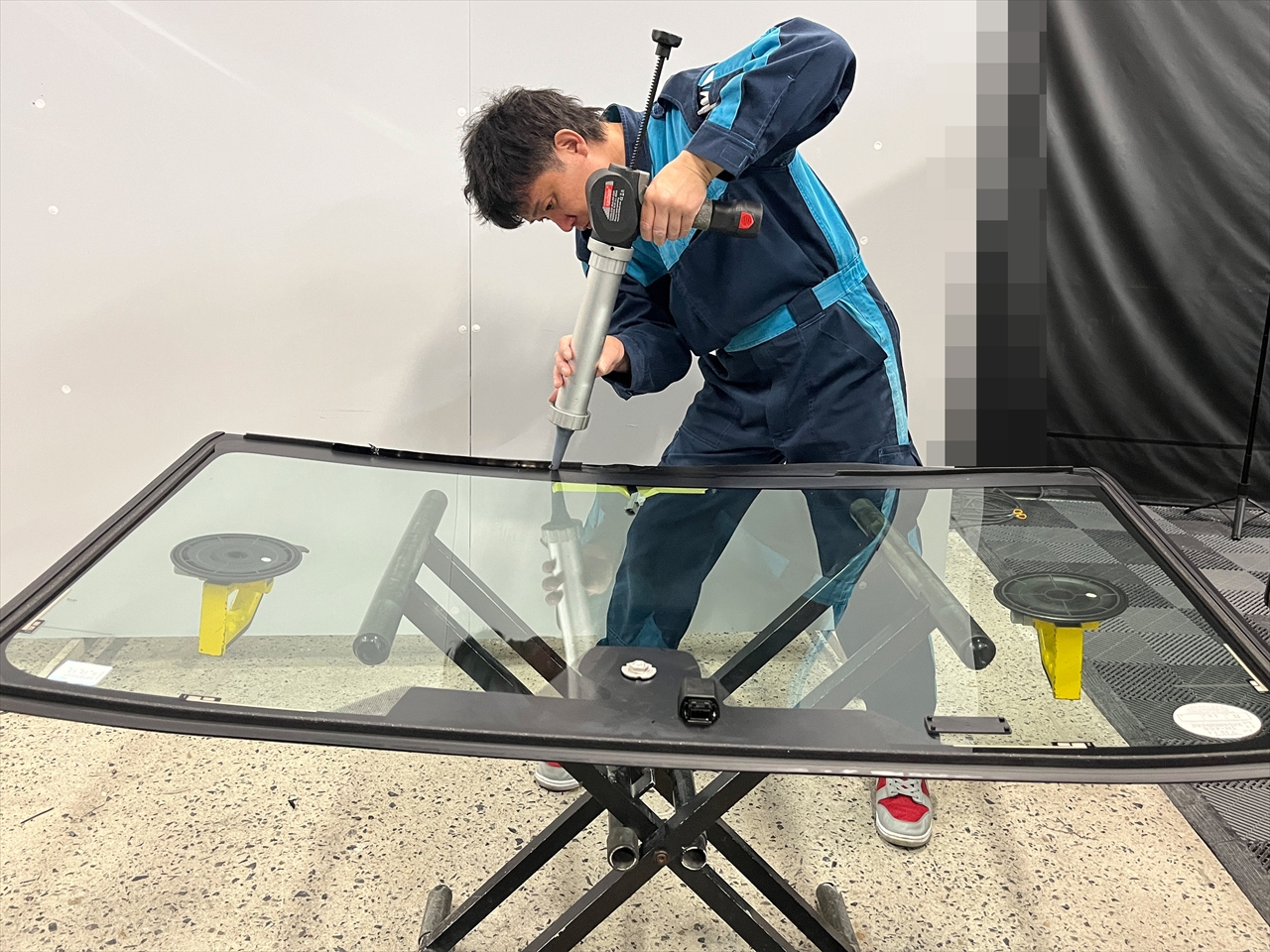 フロントガラス交換・修理