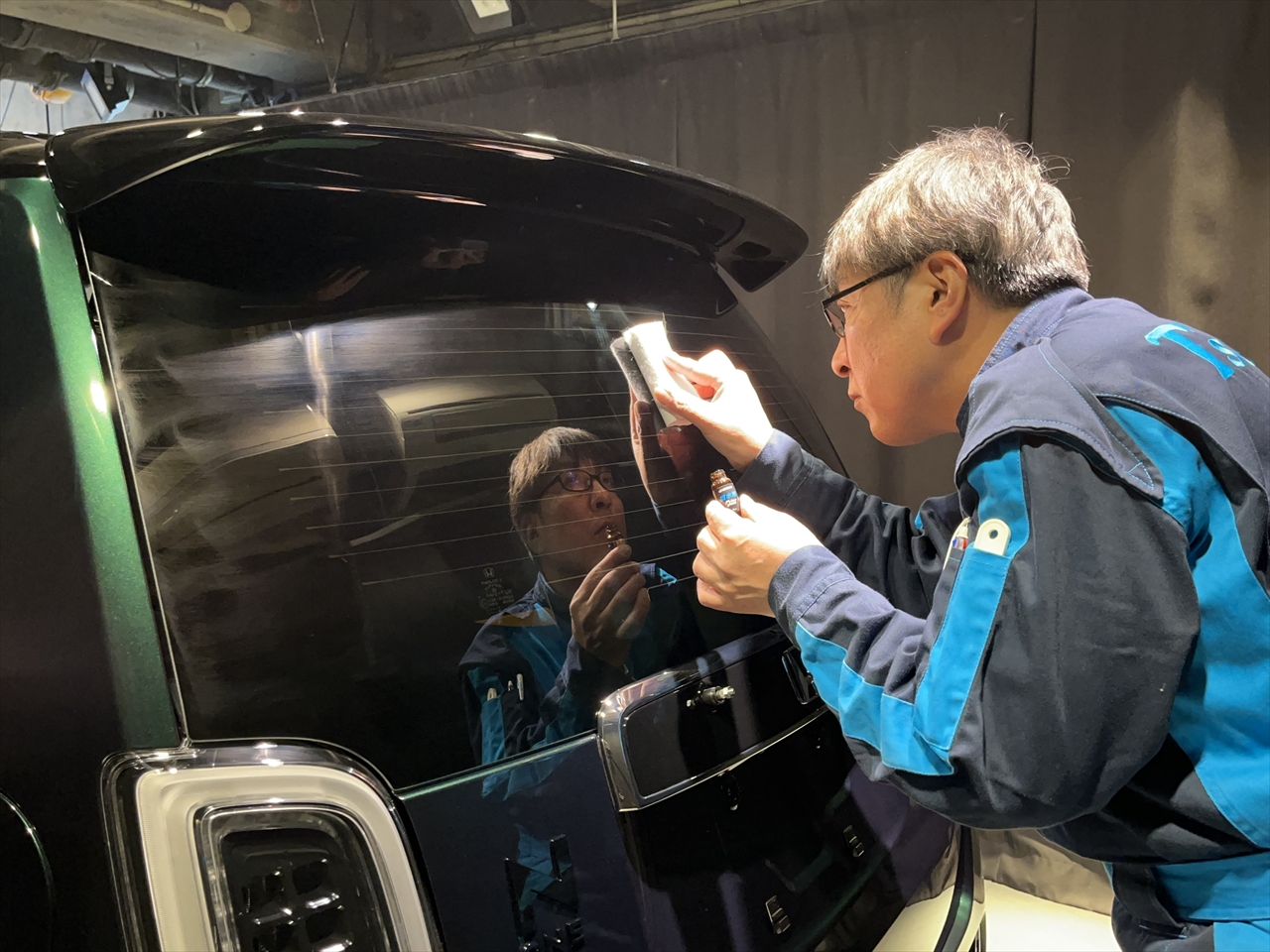 ガラス撥水コーティング