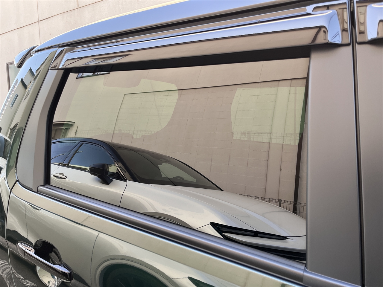 ガラス撥水コーティング