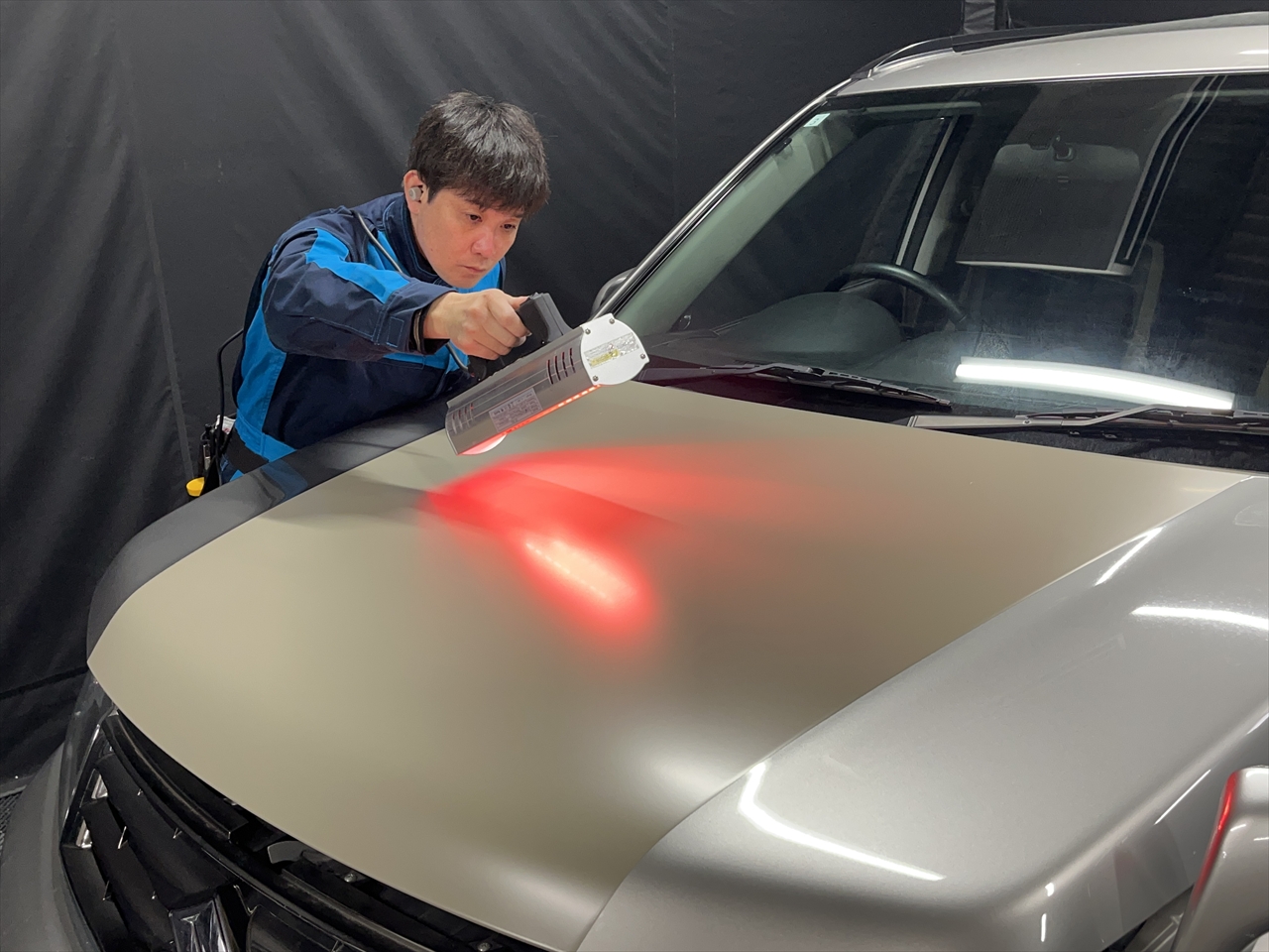 カーラッピングフィルム(ボンネット)