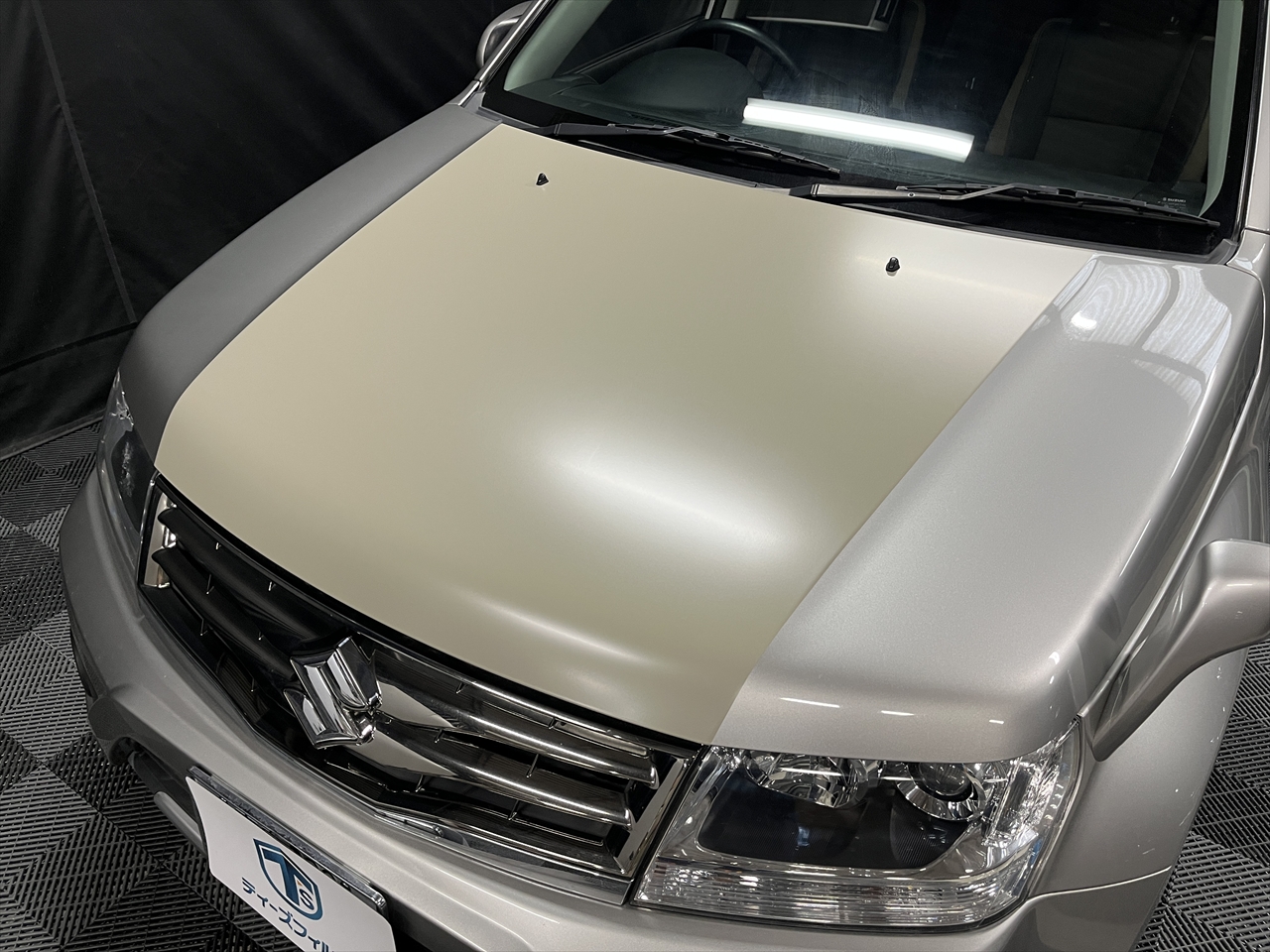 カーラッピングフィルム(ボンネット)
