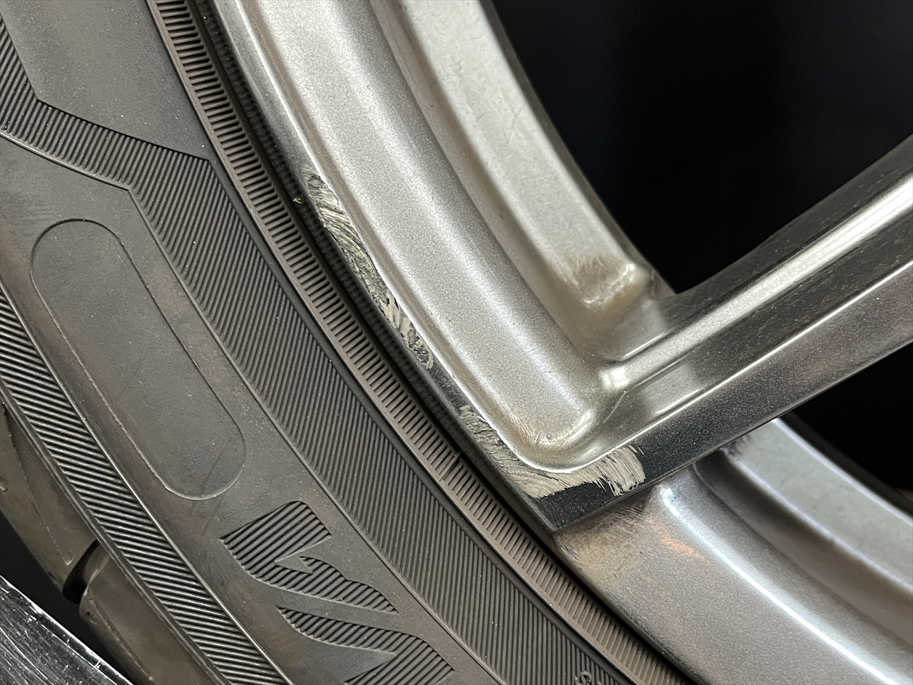 ホイールリペア