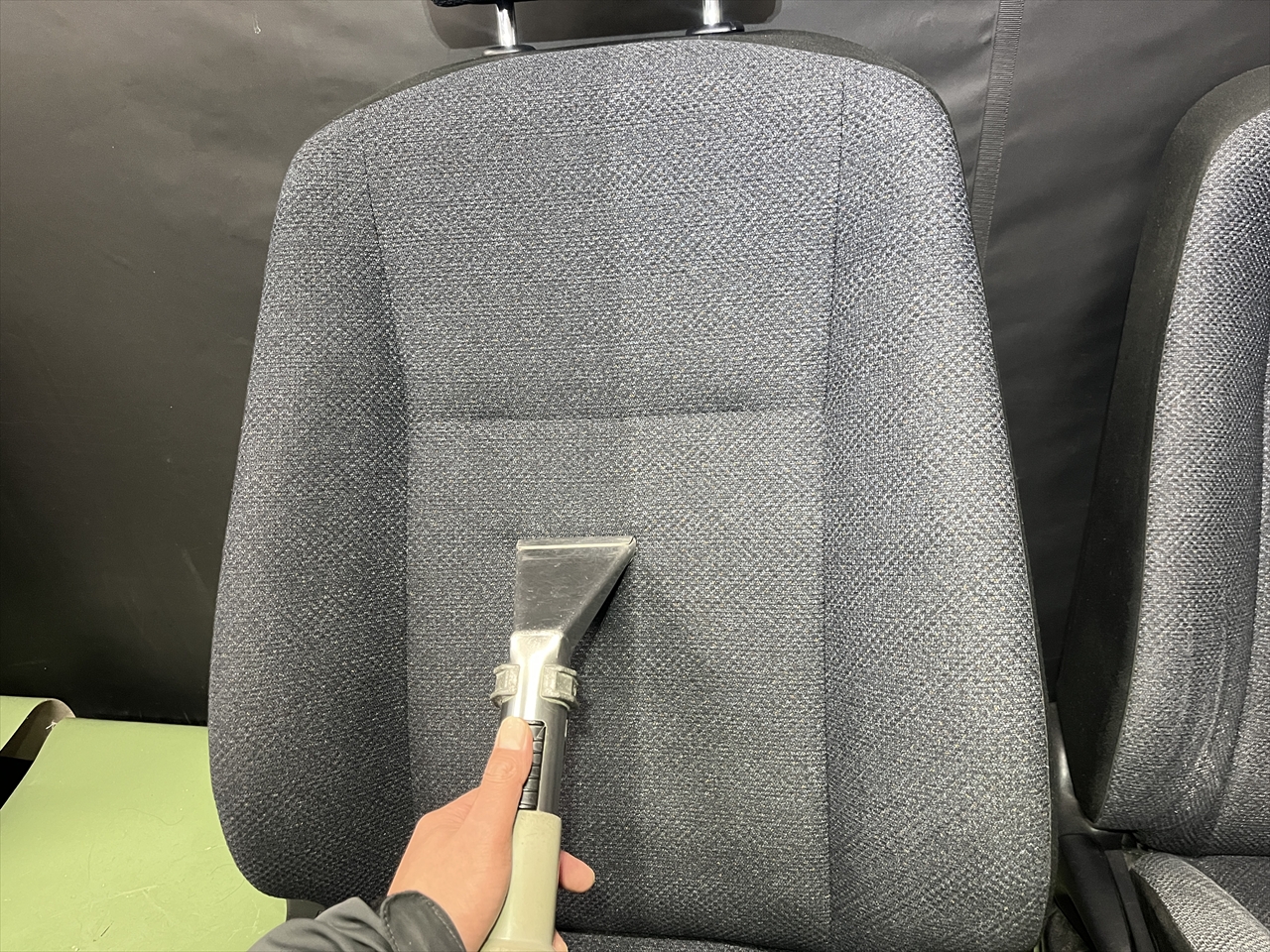 車内クリーニング(嘔吐)
