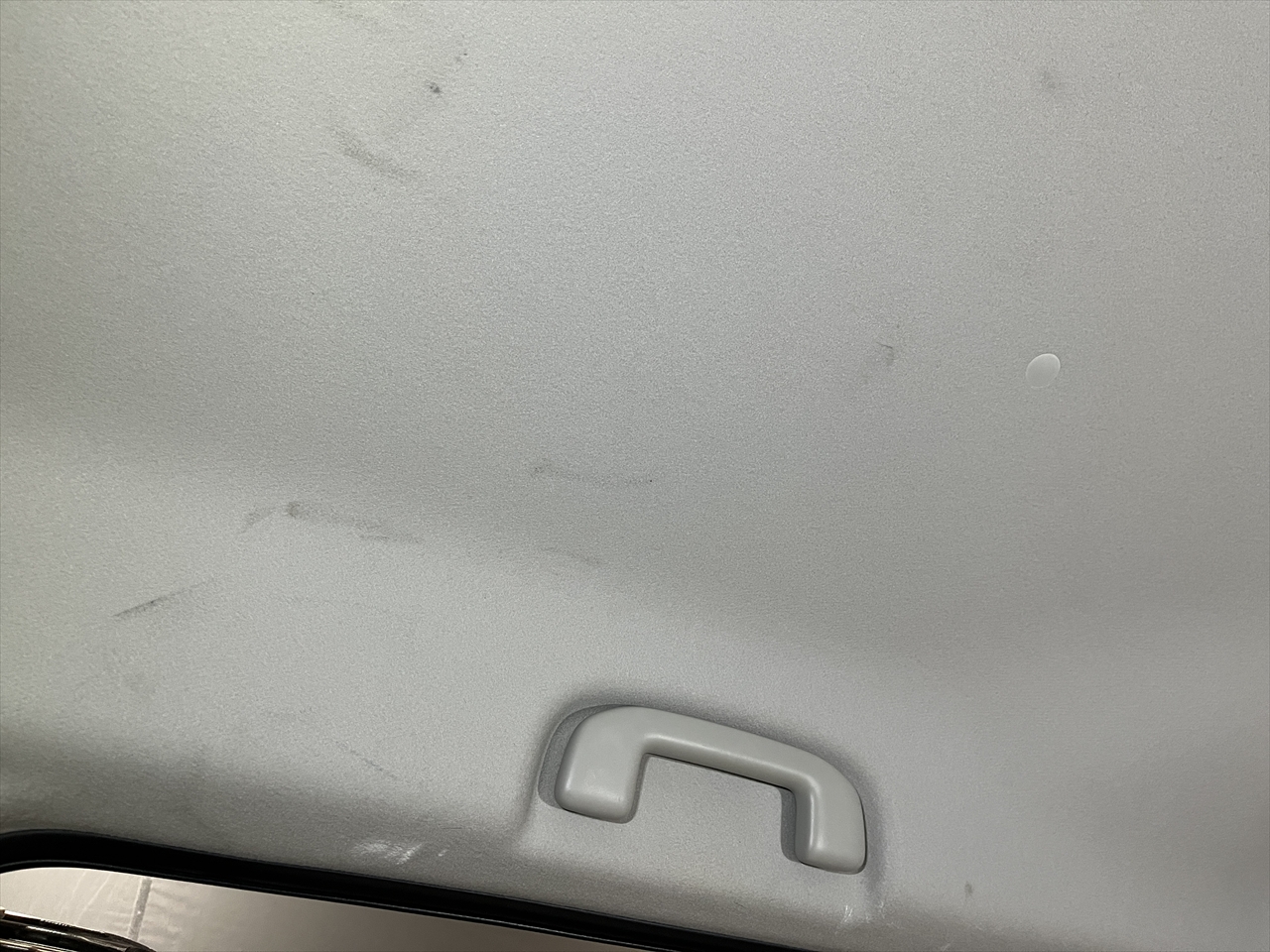 車内クリーニング(嘔吐)