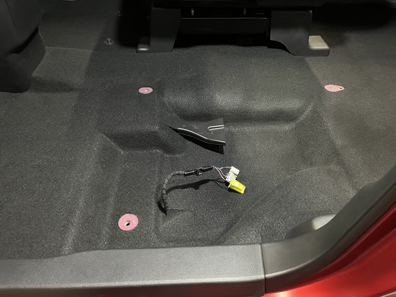 車内クリーニング (洗剤こぼし 助手席シート周り)