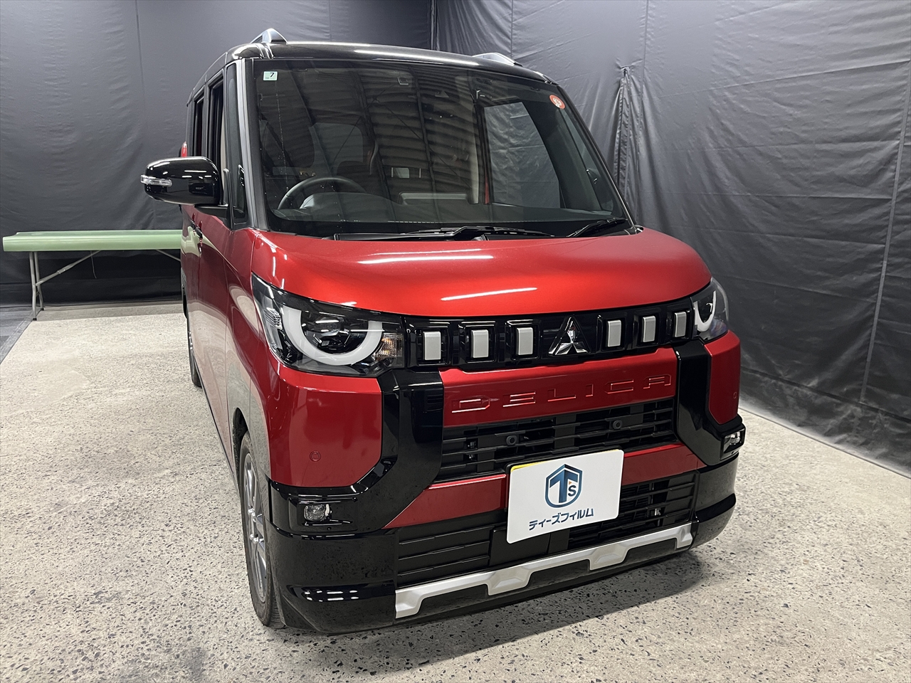 車内クリーニング (洗剤こぼし 助手席シート周り)