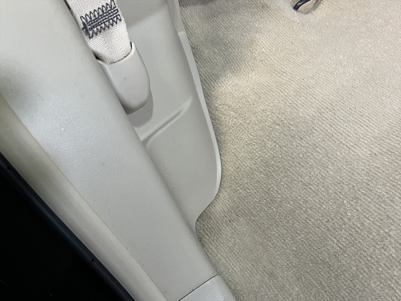 車内クリーニング(タバコ臭・その他)