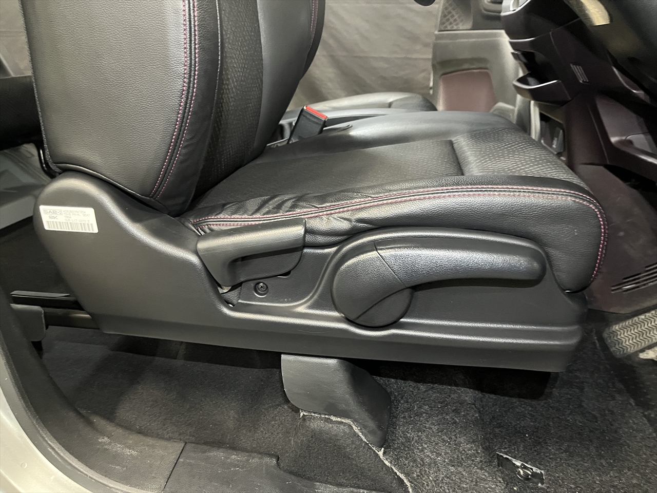 車内クリーニング (タバコ臭)