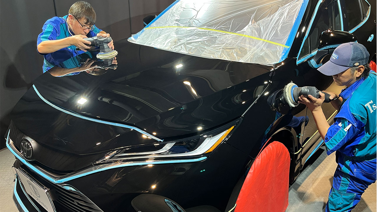 トヨタ ハリアーハイブリッド Z レザーパッケージ