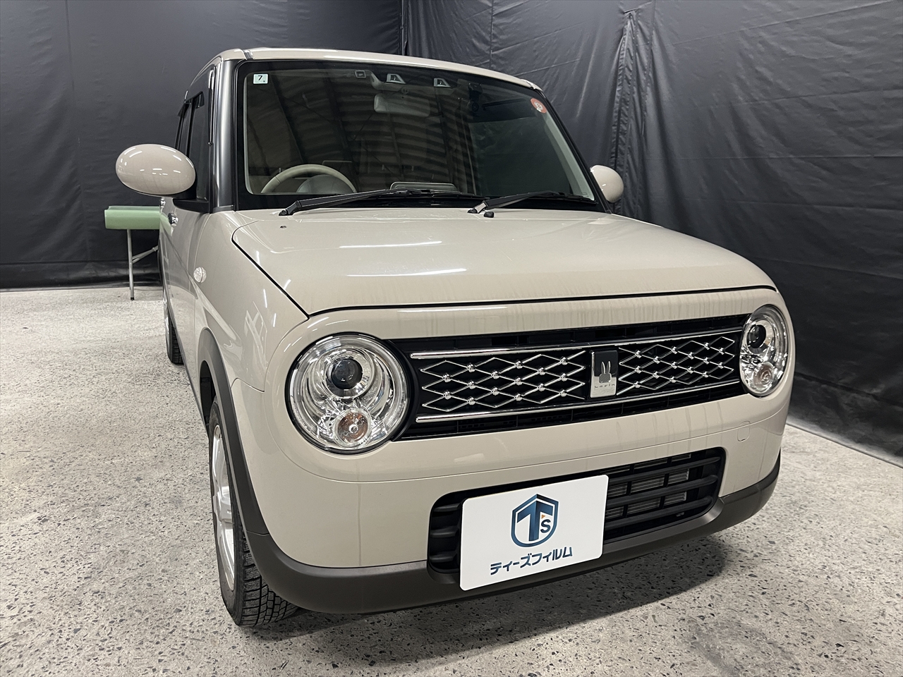 車内クリーニング(灯油こぼし)