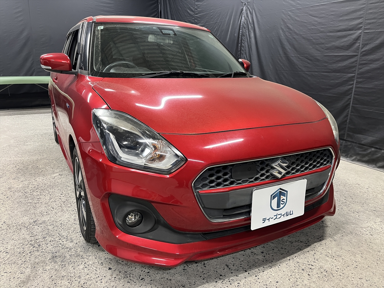 車内クリーニング (食べ物こぼし 助手席シート周り)