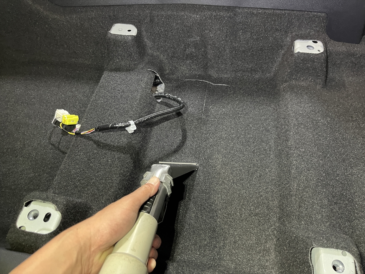 車内クリーニング (タバコ臭)