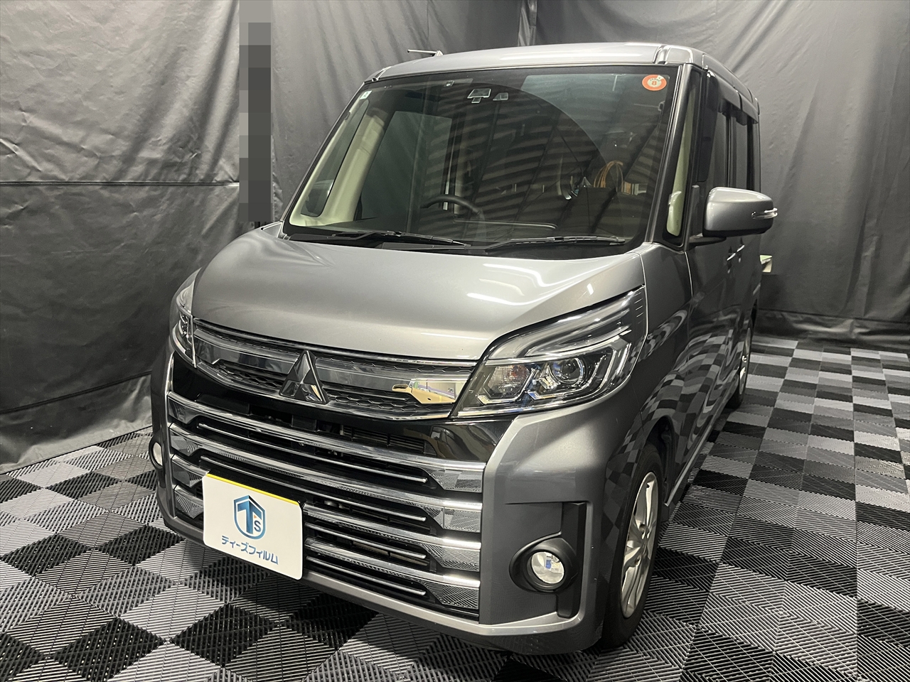車内クリーニング (タバコ臭)