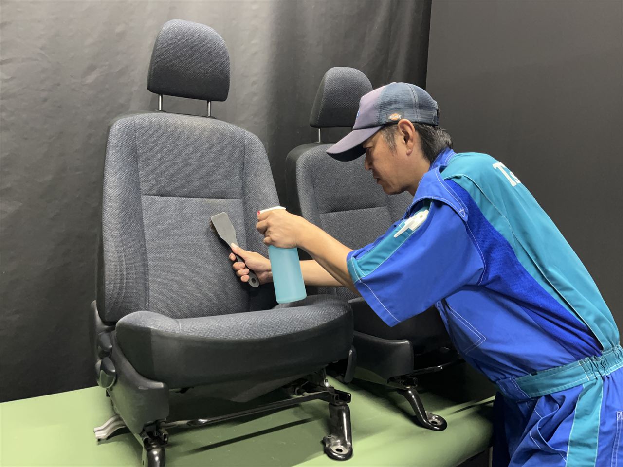車内クリーニング (リフレッシュ)