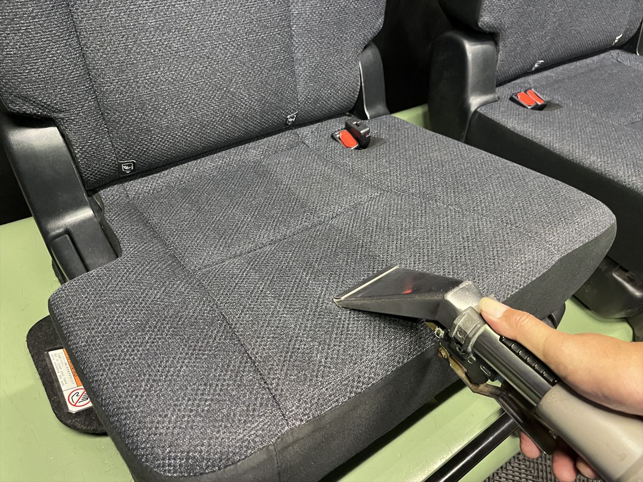 車内クリーニング (リフレッシュ)