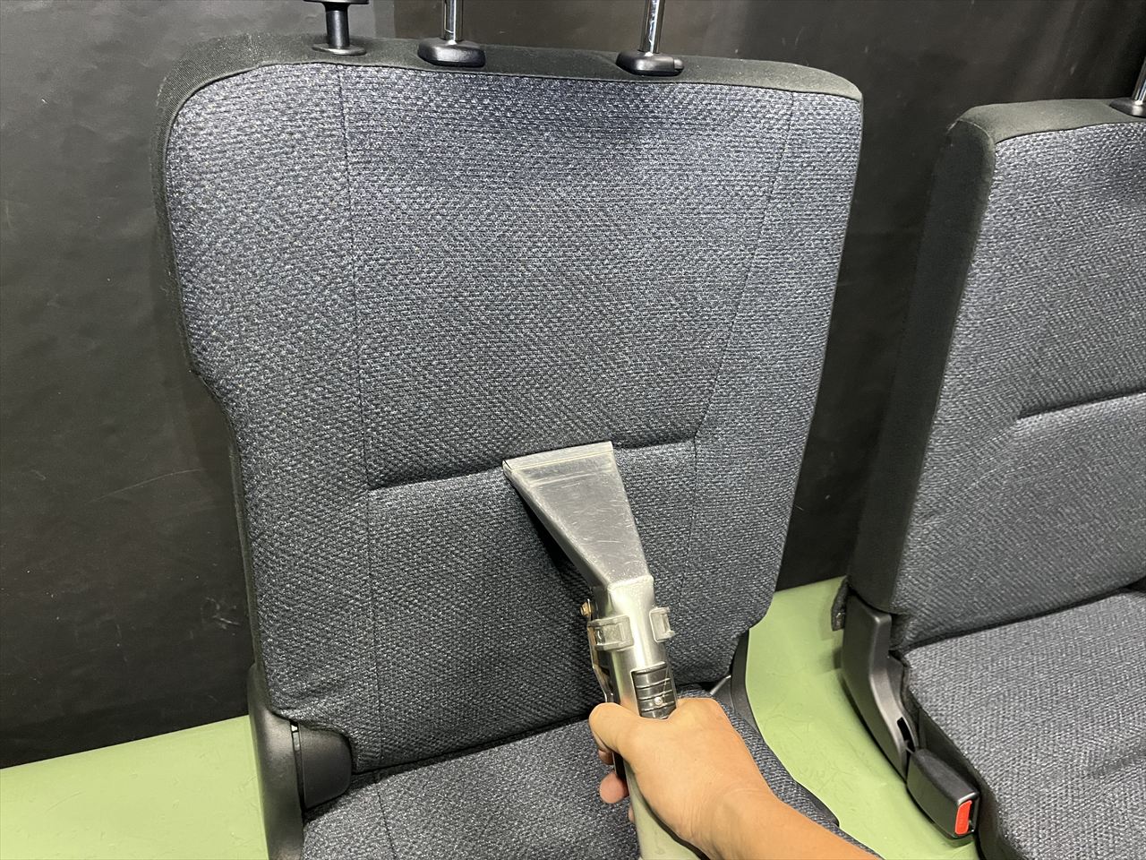車内クリーニング (リフレッシュ)