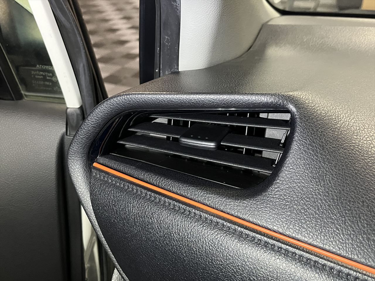 車内クリーニング (リフレッシュ)